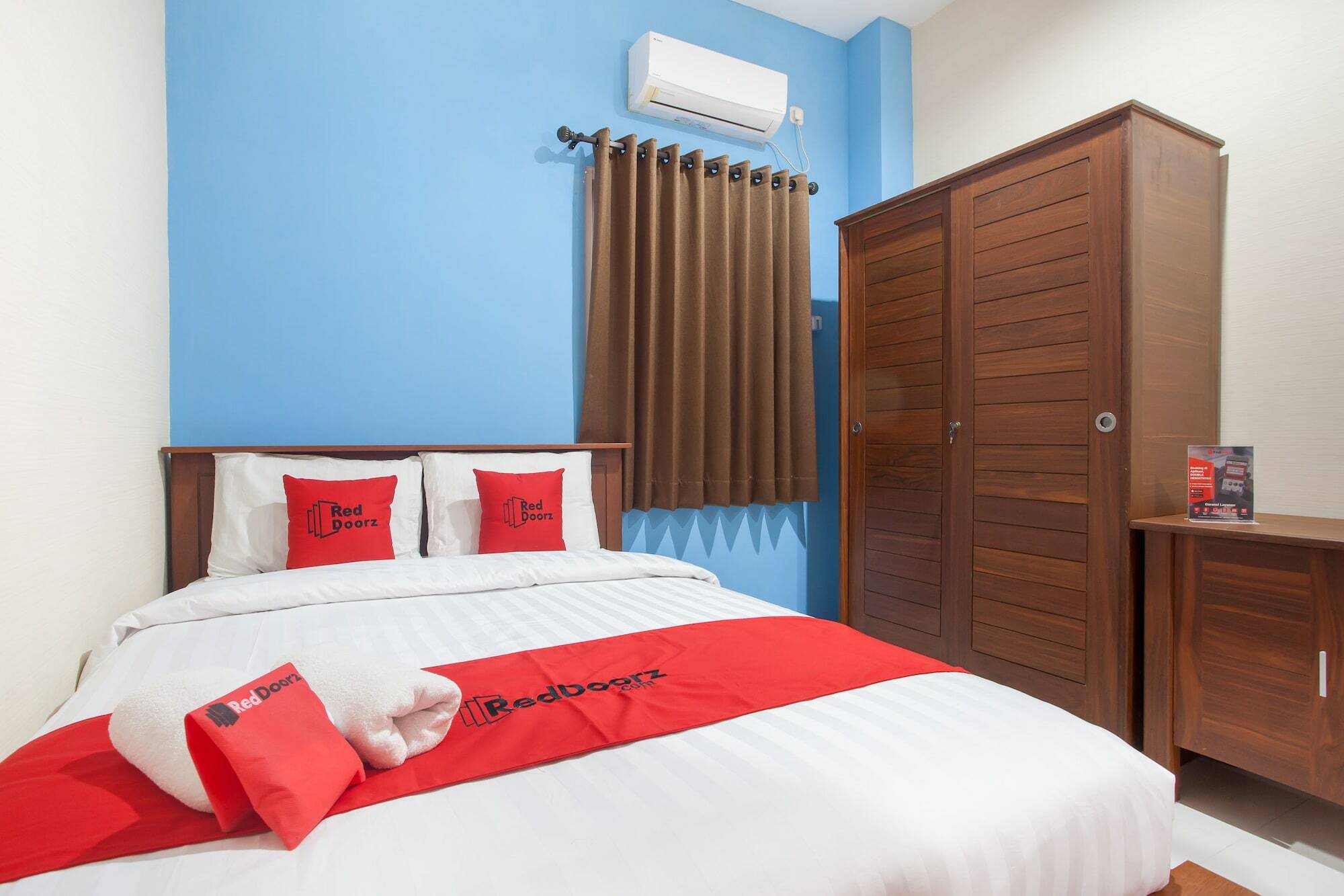 Reddoorz Near Universitas Wijaya Kusuma Surabaya Exterior photo